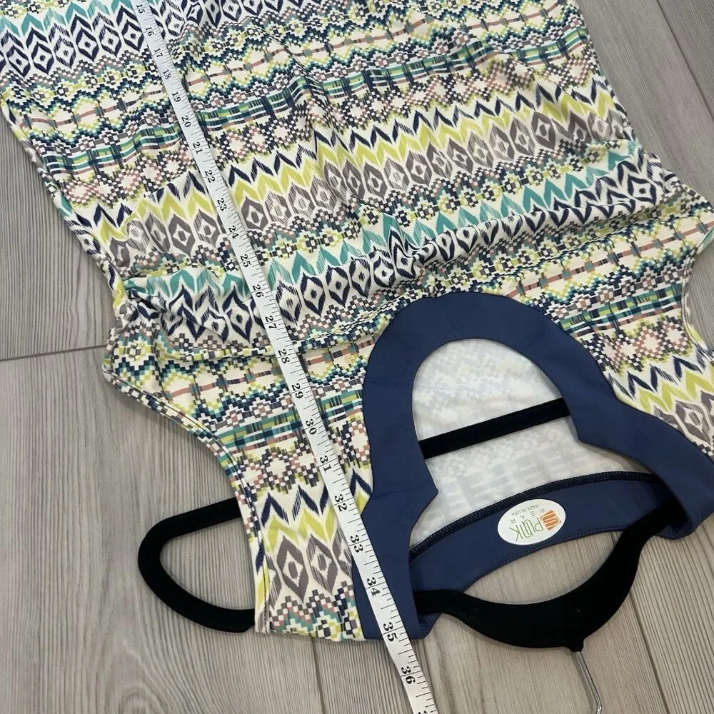 Spunk Wear Women’s Size Small‎ Active Beach Dress Printed Aztec Geometric